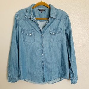 Victoria’s secret // denim button down long sleeve